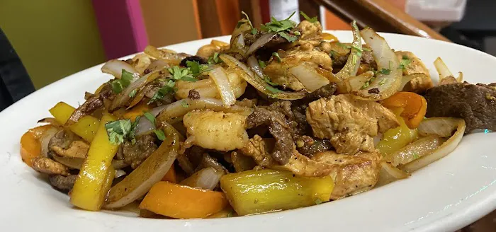 Angies Deli & Restaurant Picture 9