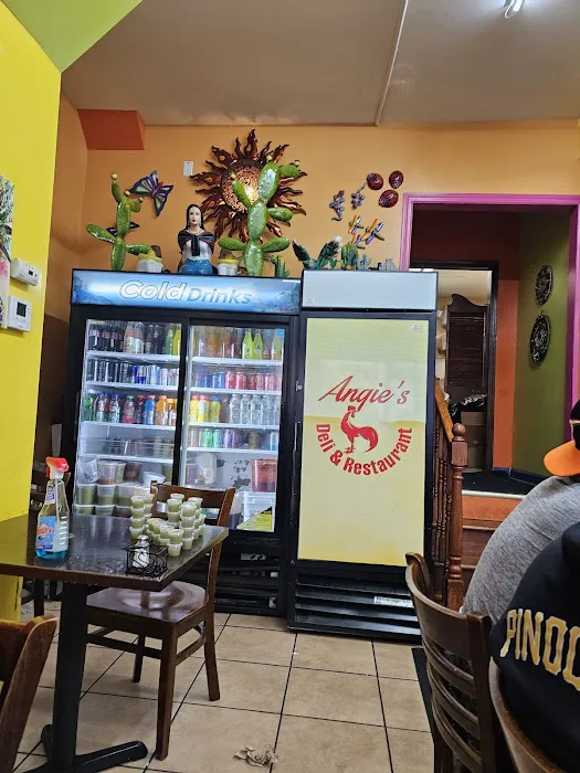 Angies Deli & Restaurant Picture 4