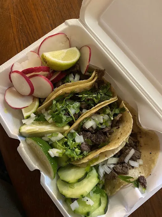 The Crazy Bull Taco Shop Picture 1