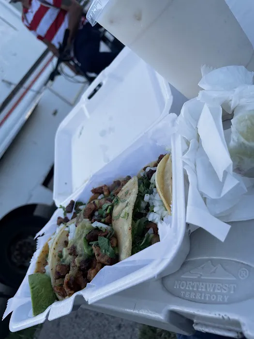Tacos Gallos deliciosos Picture 1