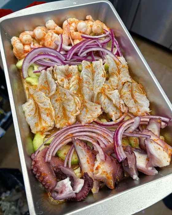 Mariscos Sinaloa “el Compa Moy “ truck Picture 5