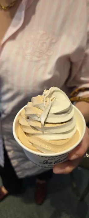 Ralph's Coffee Picture 2