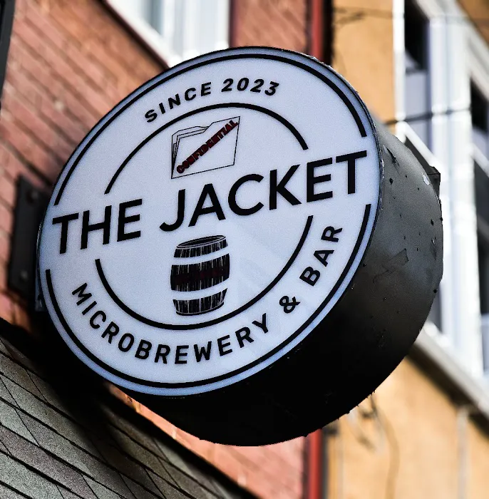 The Jacket Bar & Micro Brewery Picture 1