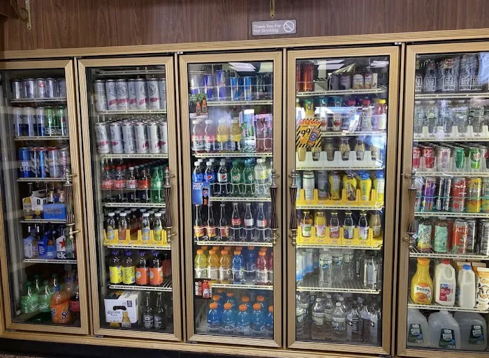 Williston Park Deli Picture 1