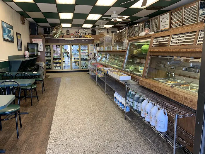Williston Park Deli Picture 8