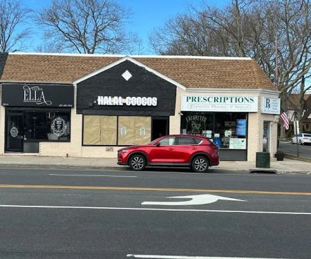 Halal Cooco's Den