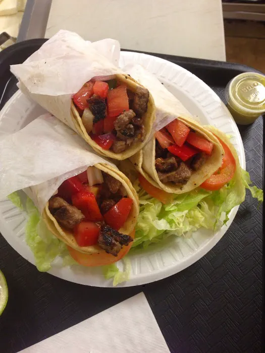 Mineola deli and bakery Picture 5