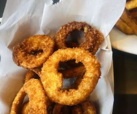 Sally Black's Bar & Grill