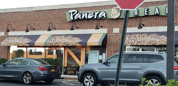 Panera Bread Picture 4