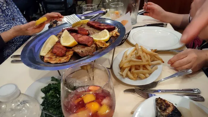 Cafe Sport Restaurant Picture 7