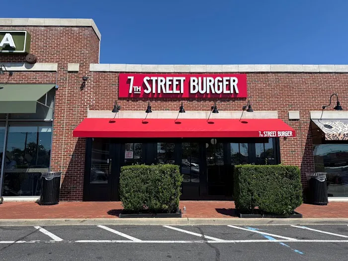 7th Street Burger Mineola Picture 1