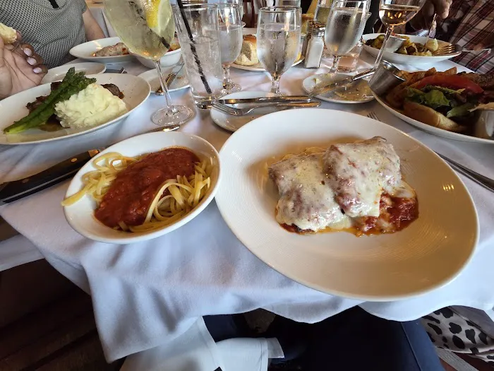 Jonathan's Restaurant Picture 9