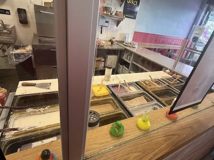 Duck Donuts Picture 4