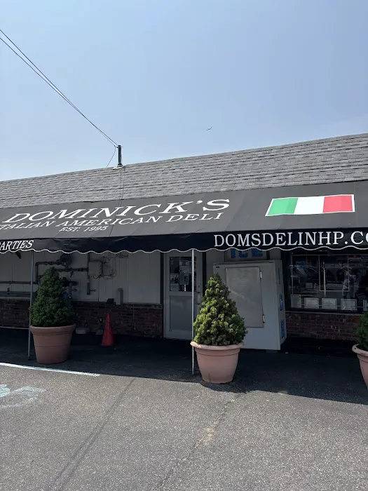 Dominick's Italian-American Deli Picture 4