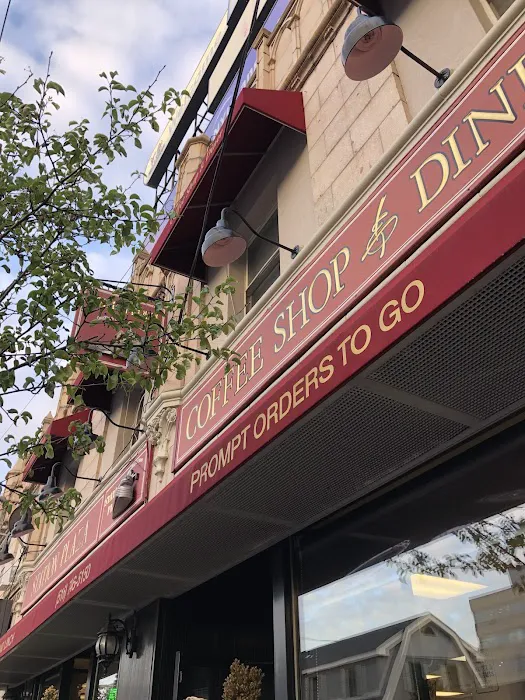 Station Plaza Coffee Shop and Diner Picture 10