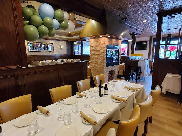 Cassariano Italian Eatery Picture 2