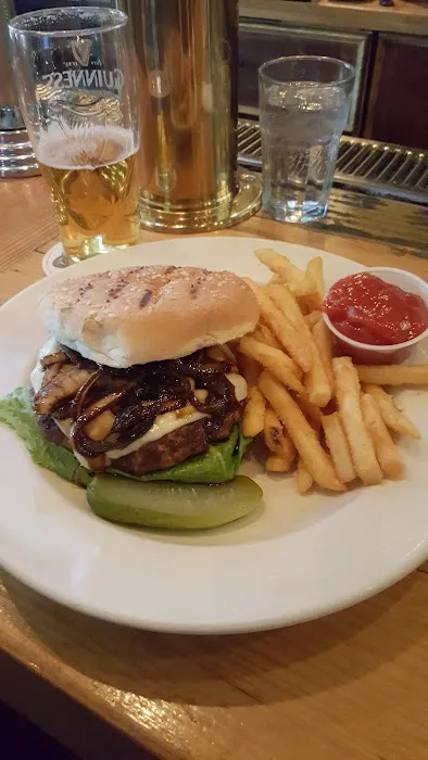 Recovery Room Bar & Grill Picture 6