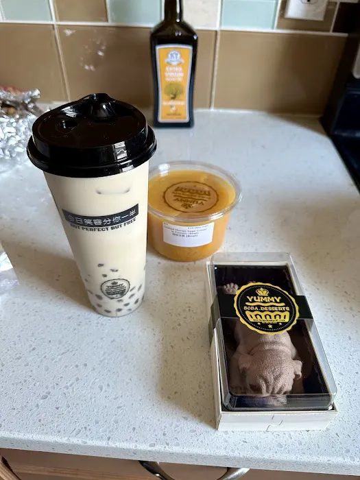 YUMMY BOBA DESSERTS (New Utrecht Ave) Picture 9