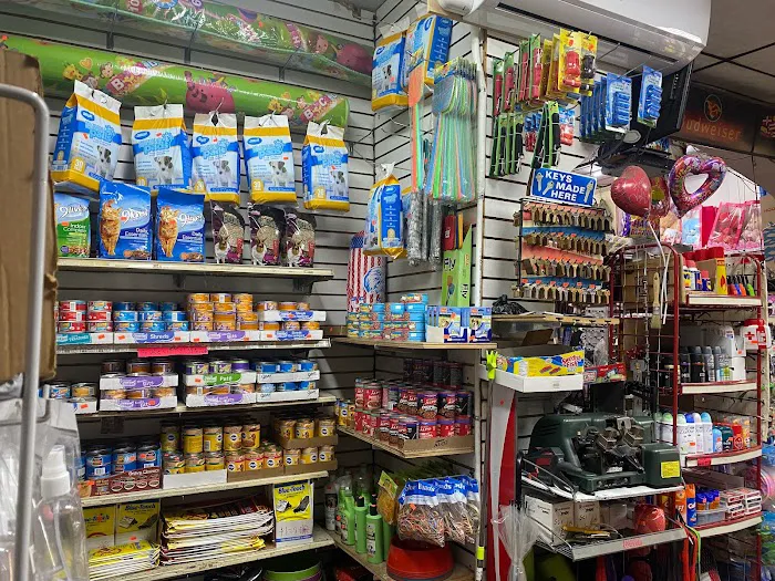 18th Ave Deli & Grocery Picture 3