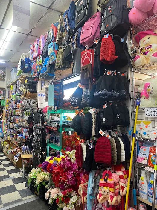 18th Ave Deli & Grocery Picture 7