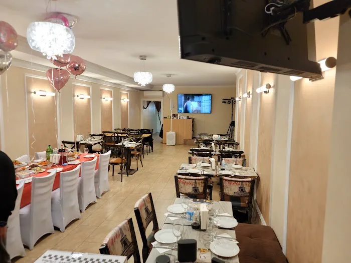 Cafe Lily Picture 10