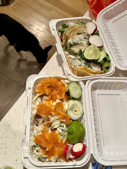 La Delicia Taquería Blankita Picture 3