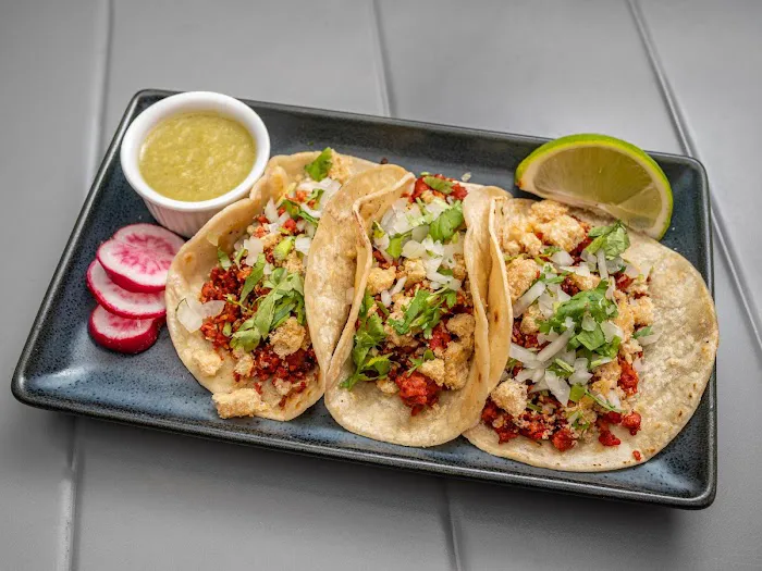 Los Tacos Picture 2