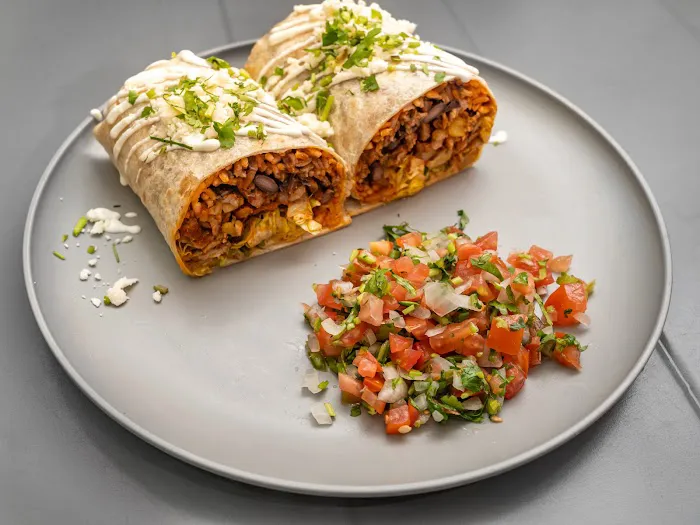 Los Tacos Picture 3