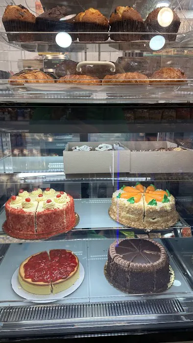 SAVORY BITES Deli & Grill Picture 10
