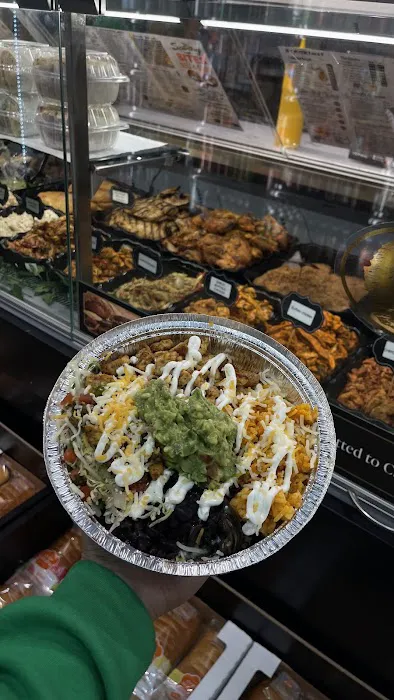 SAVORY BITES Deli & Grill Picture 9