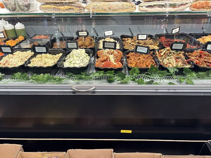 SAVORY BITES Deli & Grill Picture 4