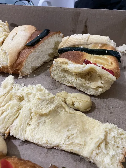 Panadería La Auténtica Picture 6
