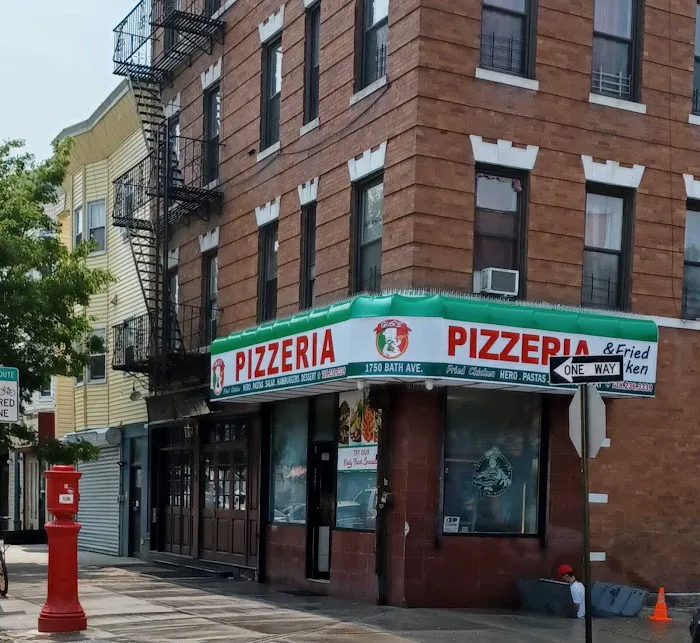 Gus's Pizzeria Picture 10