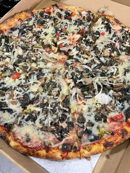 Gus's Pizzeria Picture 9
