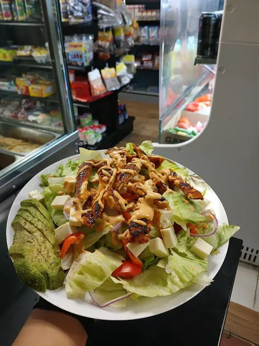Deli Grocery Andrea Picture 3