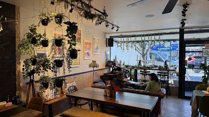 18th Ave Cafe G Picture 3