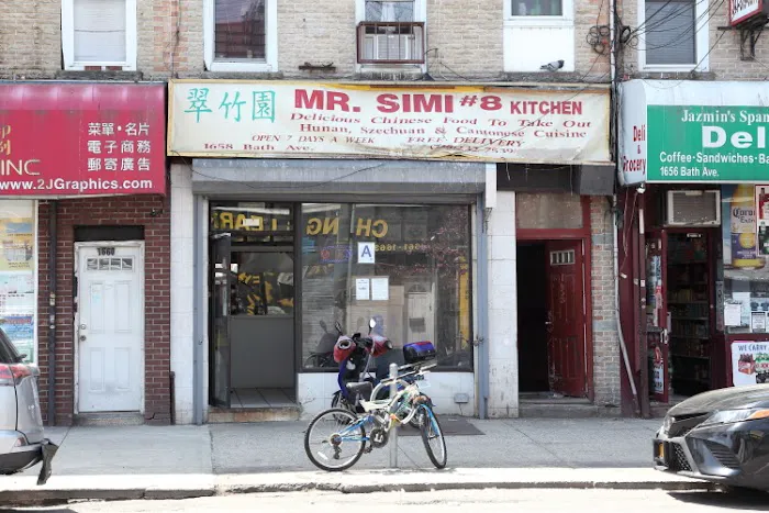 Mr. Simi #8 Kitchen Picture 2