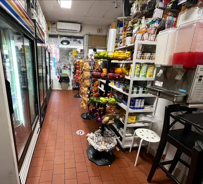 Grace Deli & Grocery Picture 3