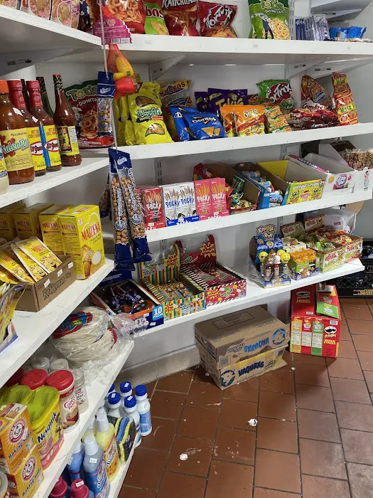 Amy deli & grocery Picture 5