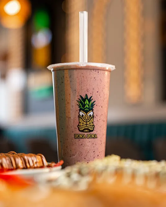 Bora Bora Smoothie Cafe - Bath Ave Picture 3
