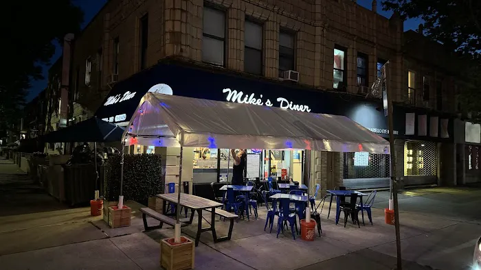 Mike's Diner of Brooklyn Picture 4