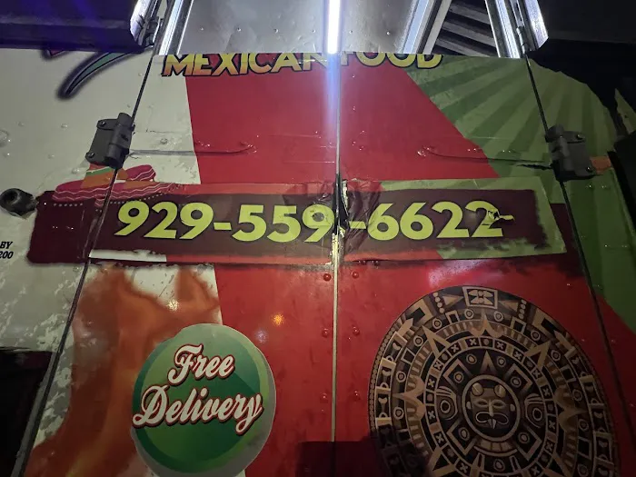 Tacos el gallo rey Mexican food truck Picture 8