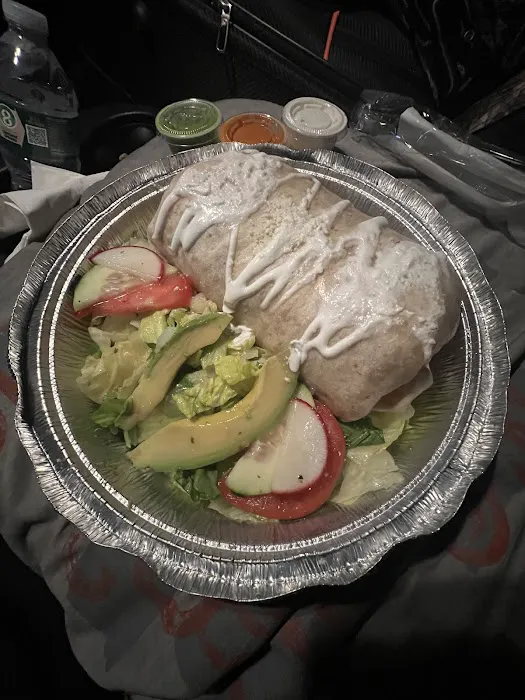Tacos el gallo rey Mexican food truck Picture 9