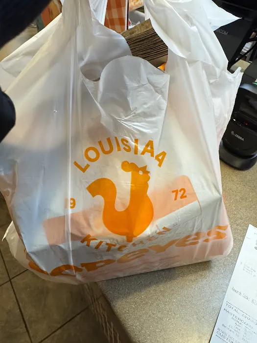 Popeyes Louisiana Kitchen Picture 1