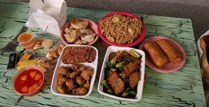 China Moon Open Kitchen Picture 3