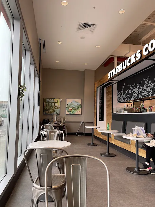 Starbucks Picture 6