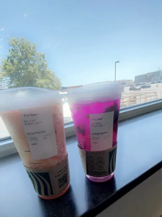 Starbucks Picture 5