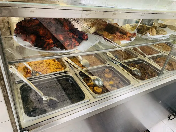 Skyway Restaurant and Kebab House Picture 10