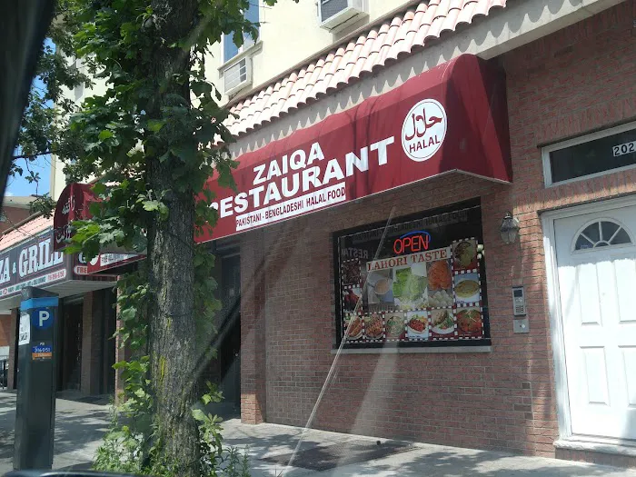 Baadshah 786 Restaurant & Sweets Picture 3