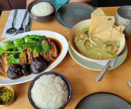 Arom Dee Thai